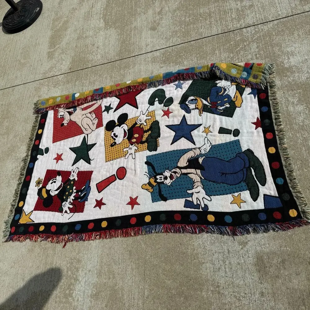 Vintage? Goodwin Weavers Disney Mickey & Minnie Friends Tapestry Blanket 48 x 66
